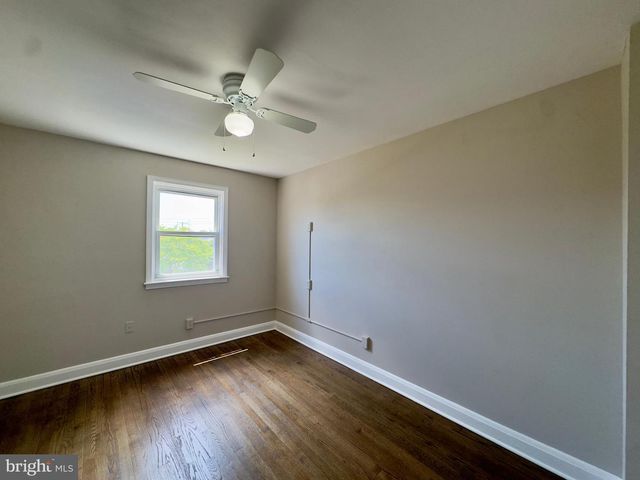 433 OAKWOOD RD, Baltimore, MD 21222
