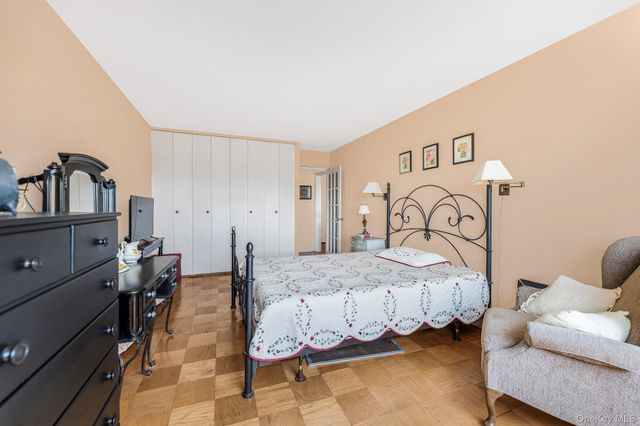 1523 Central Park Avenue 12c, Yonkers, NY 10710