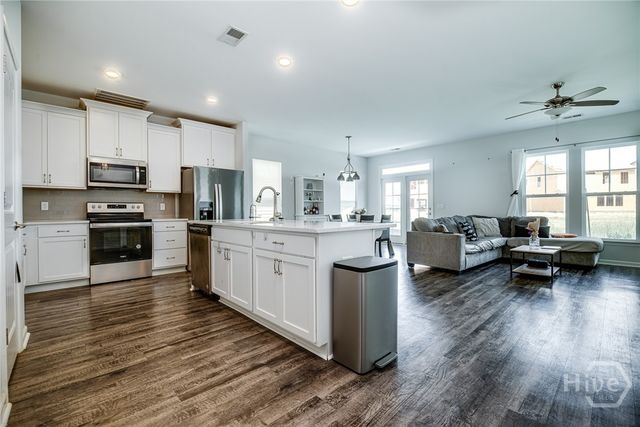 11 Pomona Circle, Savannah, GA 31419