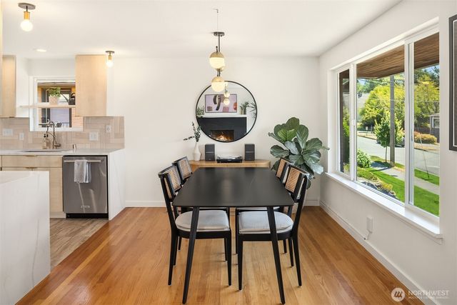 2502 NE 68th Street, Seattle, WA 98115
