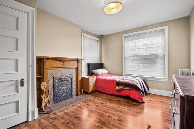 414 Whitney Ave, Regent Square, PA 15221
