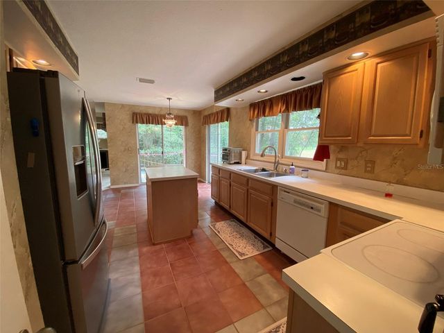 1016 LAKESIDE DR. DRIVE, Apopka, FL 32712