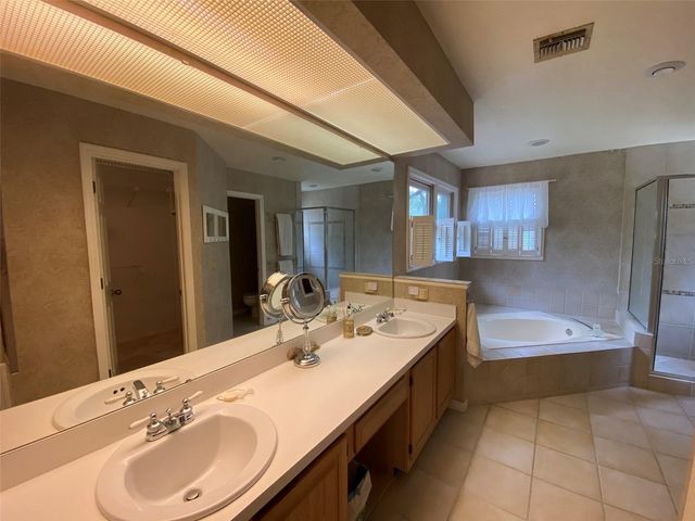 1016 LAKESIDE DR. DRIVE, Apopka, FL 32712