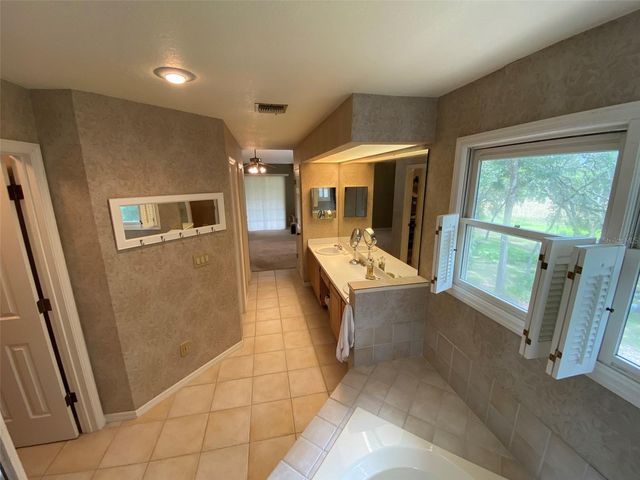 1016 LAKESIDE DR. DRIVE, Apopka, FL 32712