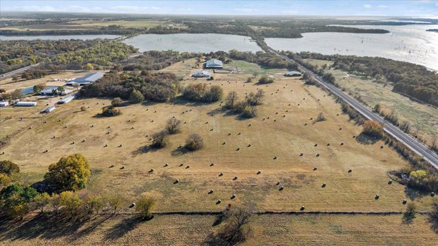 7773 Us-377 Highway, Collinsville, TX 76233