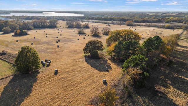 7773 Us-377 Highway, Collinsville, TX 76233