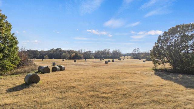 7773 Us-377 Highway, Collinsville, TX 76233
