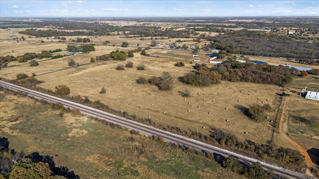 7773 Us-377 Highway, Collinsville, TX 76233
