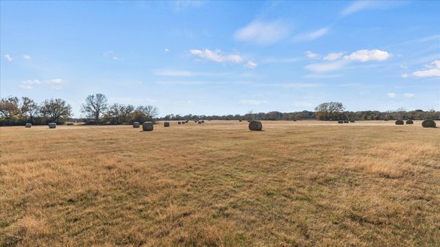 7773 Us-377 Highway, Collinsville, TX 76233