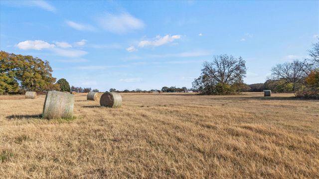 7773 Us-377 Highway, Collinsville, TX 76233