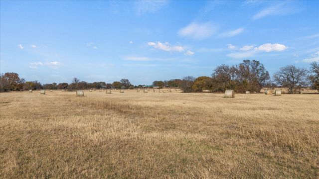 7773 Us-377 Highway, Collinsville, TX 76233