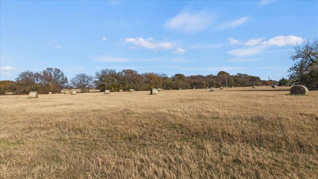 7773 Us-377 Highway, Collinsville, TX 76233