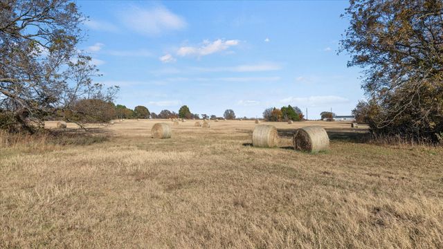 7773 Us-377 Highway, Collinsville, TX 76233