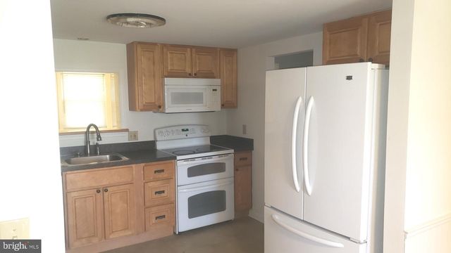 625 SOUTHWOOD RD, Hockessin, DE 19707