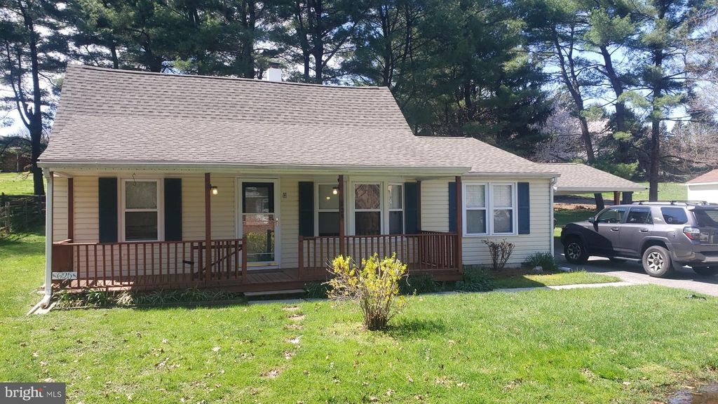 625 SOUTHWOOD RD, Hockessin, DE 19707