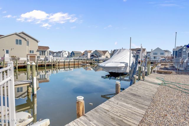 231 Allen Road, Bayville, NJ 08721