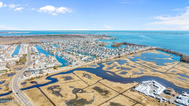 231 Allen Road, Bayville, NJ 08721