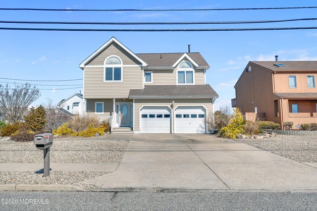 231 Allen Road, Bayville, NJ 08721