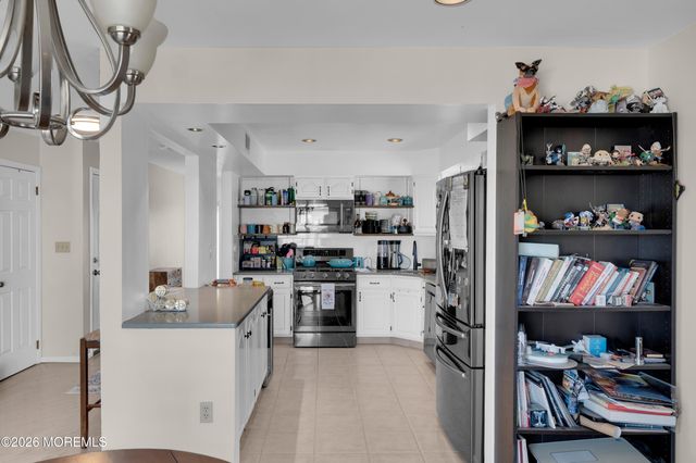 231 Allen Road, Bayville, NJ 08721