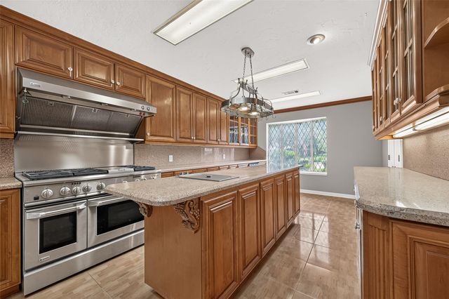 16806 Deep Pines Drive, Spring, TX 77379