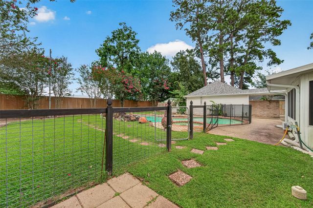 16806 Deep Pines Drive, Spring, TX 77379