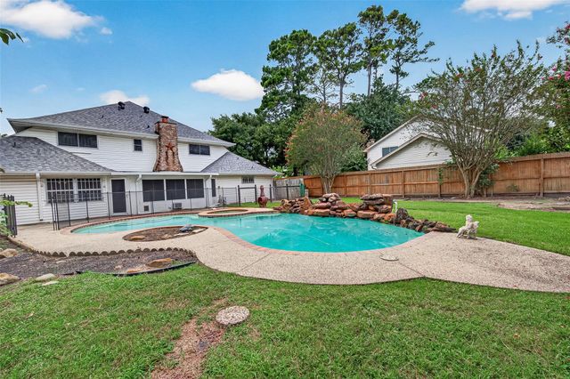 16806 Deep Pines Drive, Spring, TX 77379