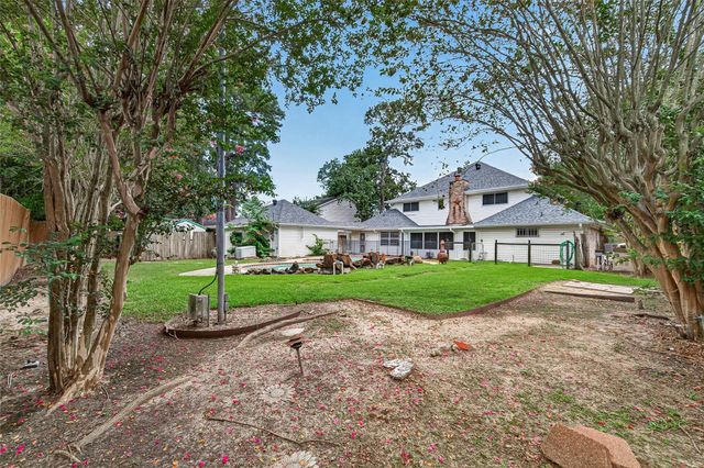 16806 Deep Pines Drive, Spring, TX 77379