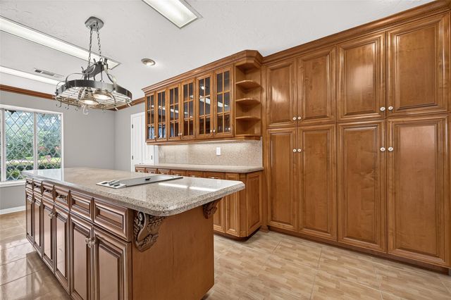 16806 Deep Pines Drive, Spring, TX 77379