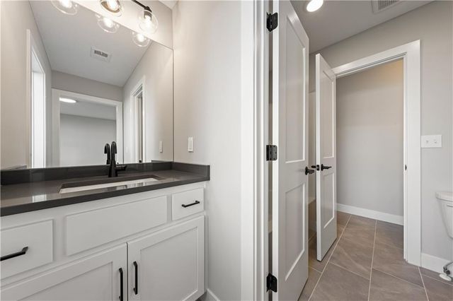 16933 W 172nd Terrace, Olathe, KS 66062