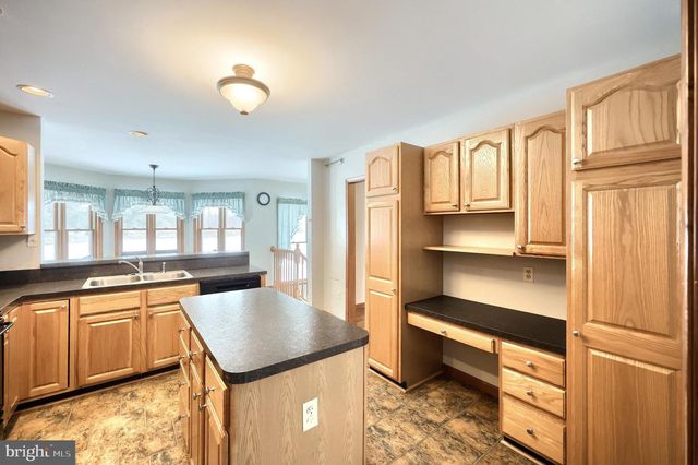 13525 CENTER RD, Stewartstown, PA 17363