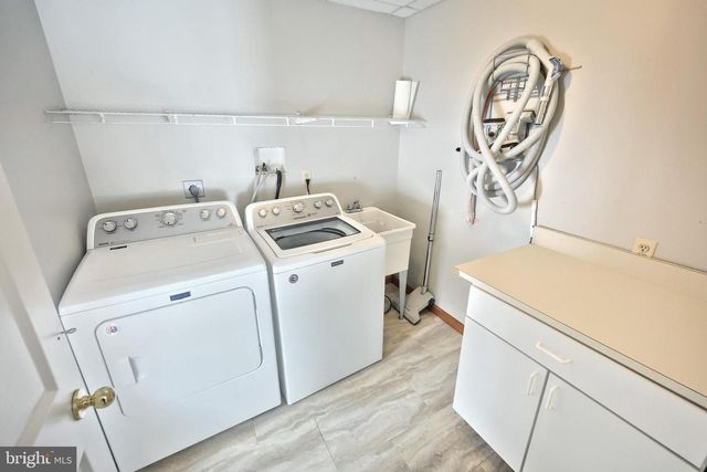 13525 CENTER RD, Stewartstown, PA 17363