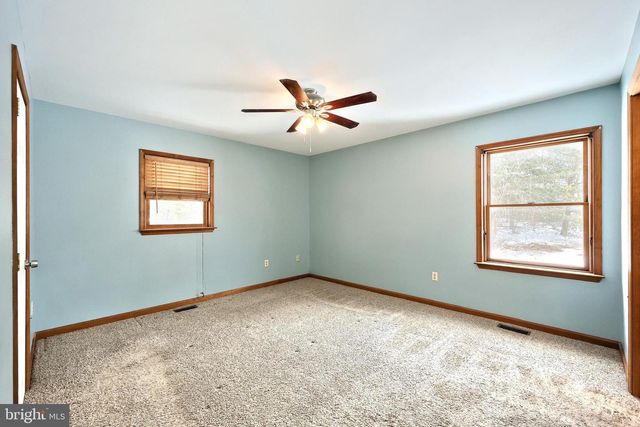 13525 CENTER RD, Stewartstown, PA 17363