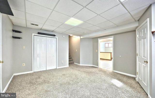 13525 CENTER RD, Stewartstown, PA 17363