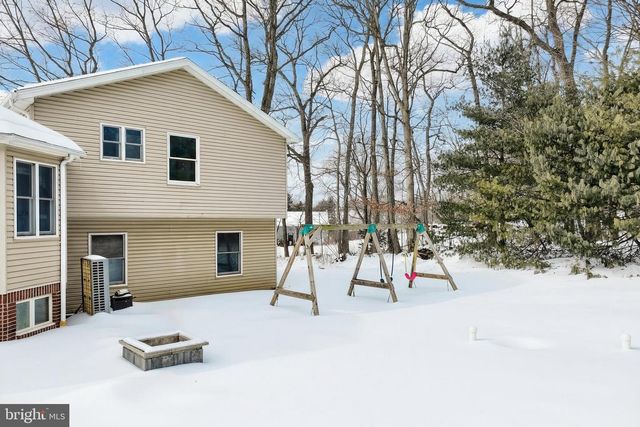 13525 CENTER RD, Stewartstown, PA 17363