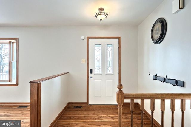 13525 CENTER RD, Stewartstown, PA 17363