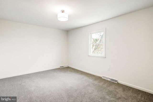 404 CLEMENS DR, Dillsburg, PA 17019