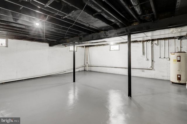 404 CLEMENS DR, Dillsburg, PA 17019