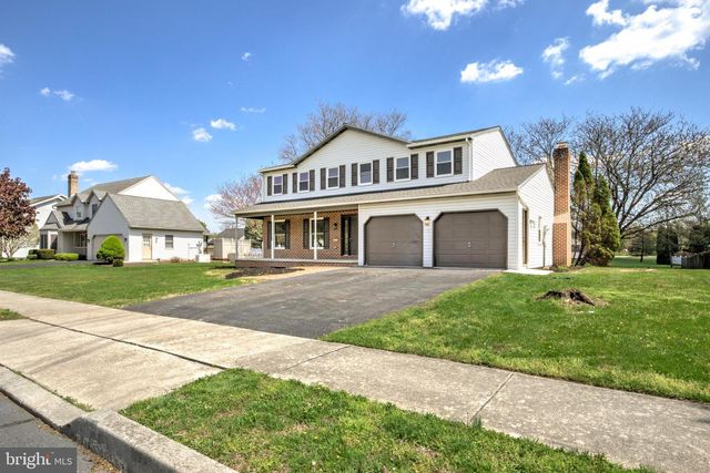 404 CLEMENS DR, Dillsburg, PA 17019