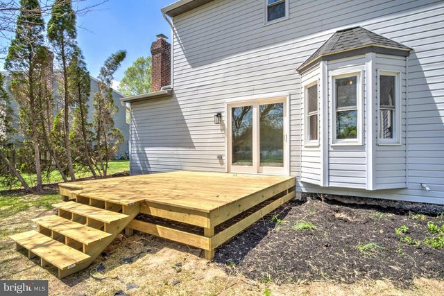 404 CLEMENS DR, Dillsburg, PA 17019