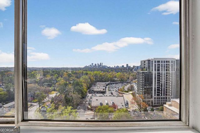 2479 Peachtree Road NE 1517, Atlanta, GA 30305