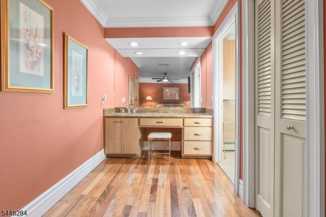 8 Cracco Ln, Wayne Twp., NJ 07470