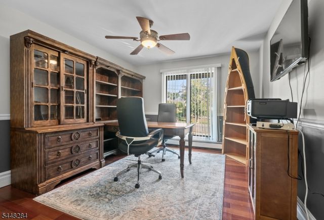 8 Cracco Ln, Wayne Twp., NJ 07470