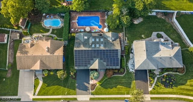 8 Cracco Ln, Wayne Twp., NJ 07470
