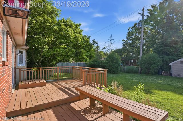 24438 Cote D Nel Drive, Farmington Hills, MI 48336