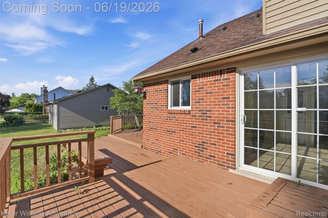 24438 Cote D Nel Drive, Farmington Hills, MI 48336