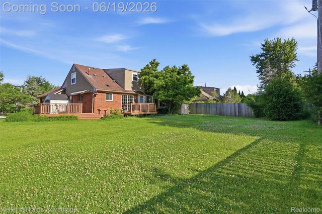 24438 Cote D Nel Drive, Farmington Hills, MI 48336
