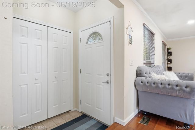 24438 Cote D Nel Drive, Farmington Hills, MI 48336