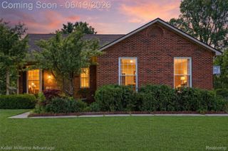 24438 Cote D Nel Drive, Farmington Hills, MI 48336