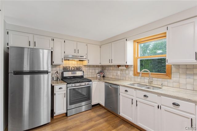 416 Mallard Drive, Camillus, NY 13031