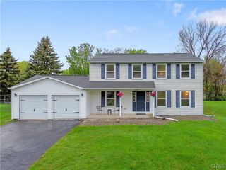 416 Mallard Drive, Camillus, NY 13031